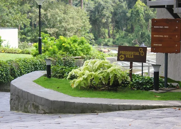 Niraamaya Retreats Samroha Athirappilly