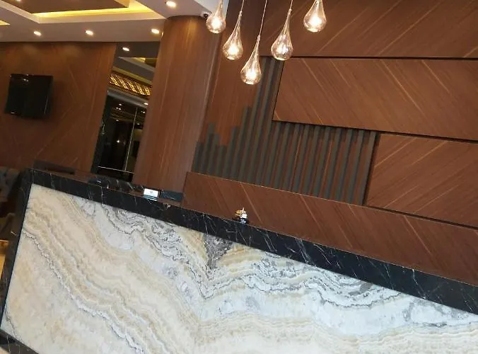 Ema Oeztuerk Thermal Hotel