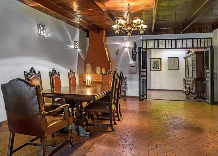 Costa Verde Inn