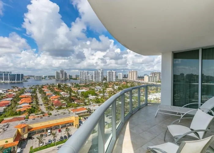 2 Bedroom Luxury Suite In Marenas Beach Resort 2508 Condo