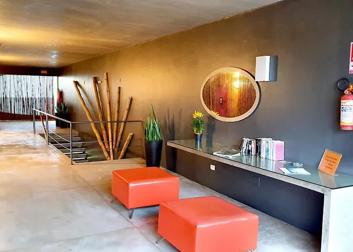 Hotel Cocoon & Lounge